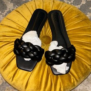 INC International Concepts black sandal/flip flop
